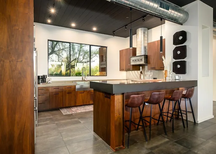 Lone Mountain Casita