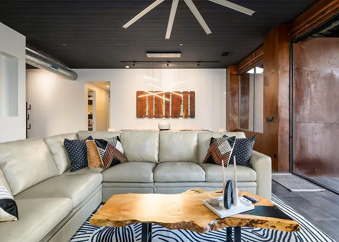 Lone Mountain Casita